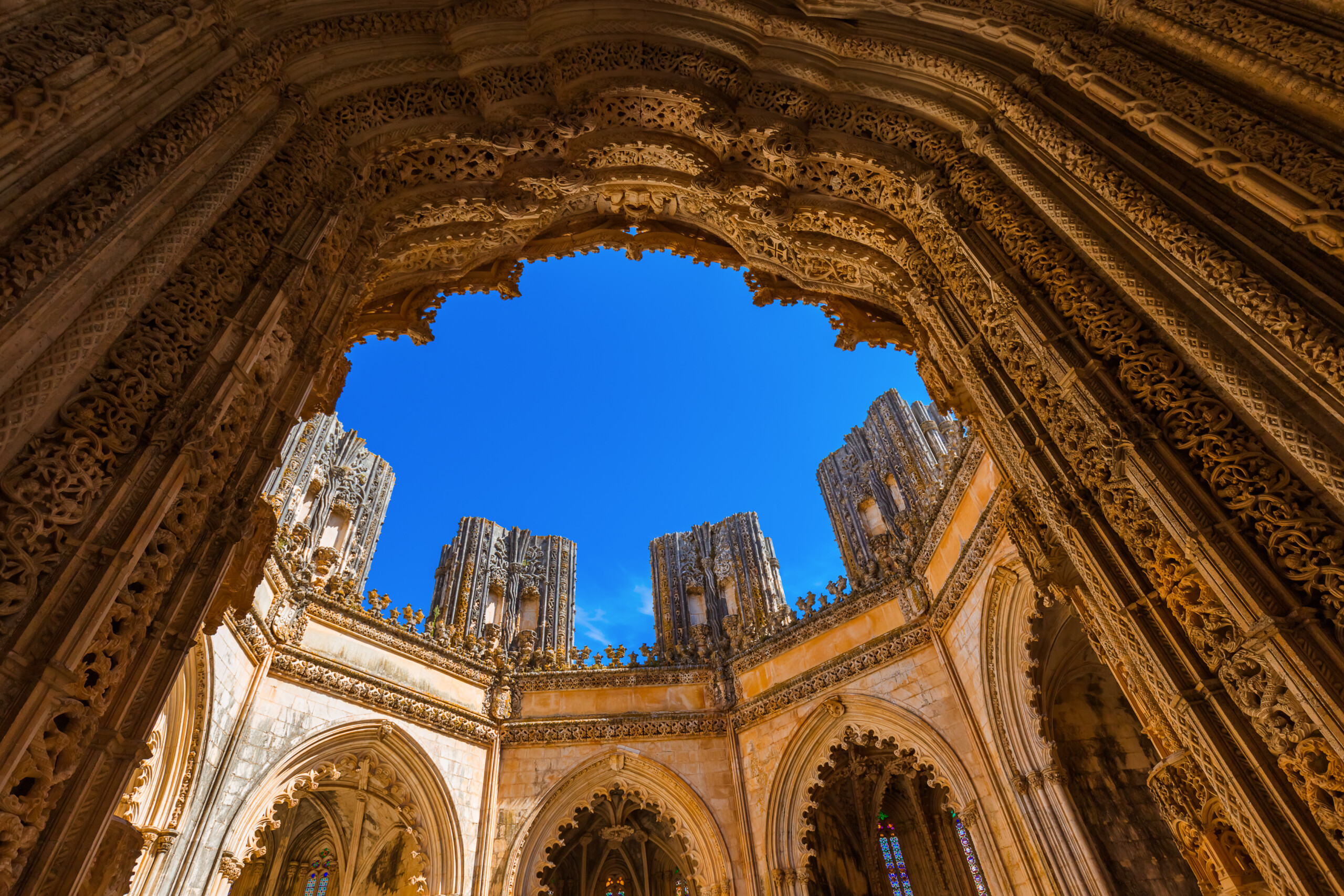 Fátima, Batalha & Nazaré Full-Day Tour