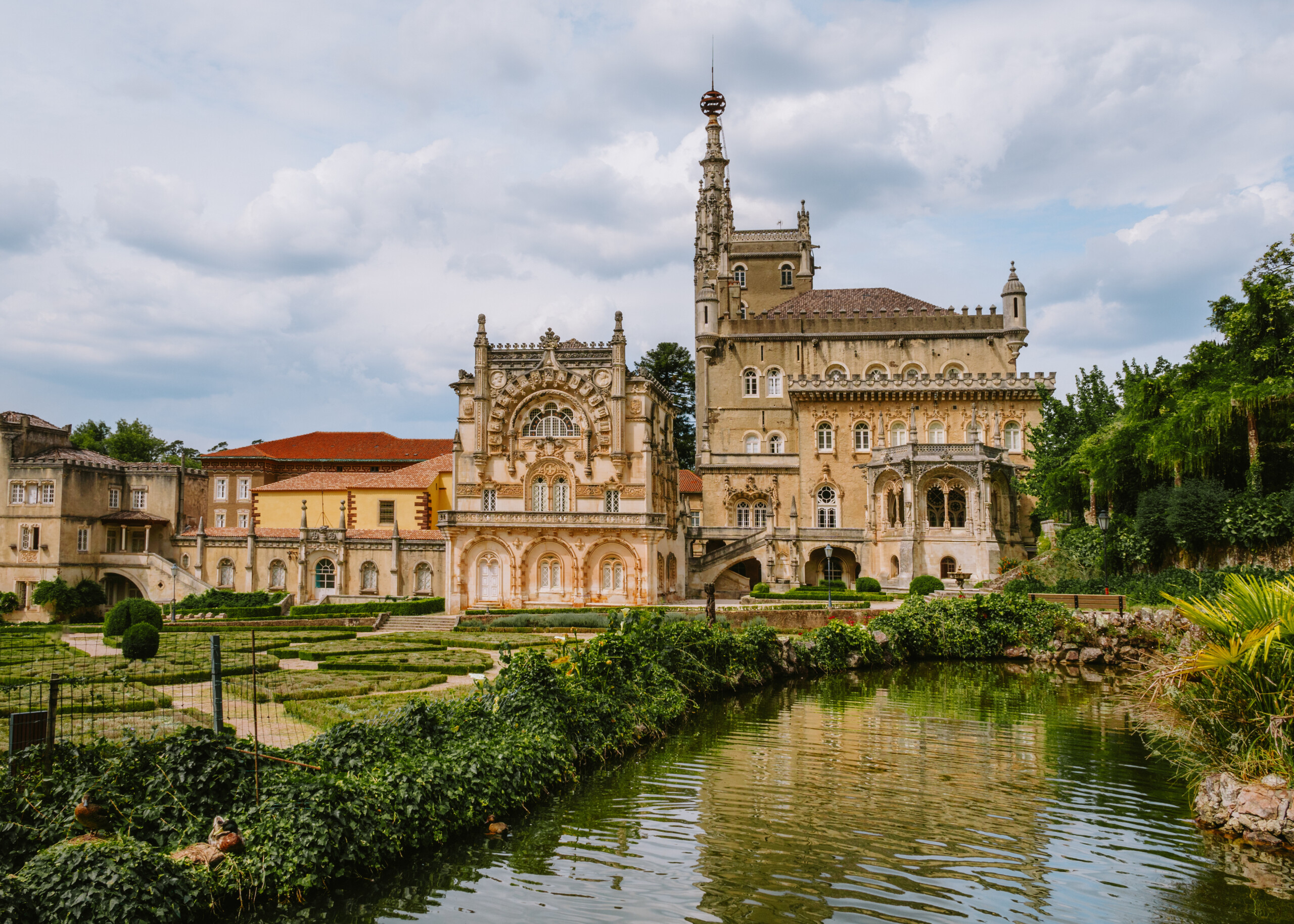 Coimbra & Buçaco Full-Day Tour